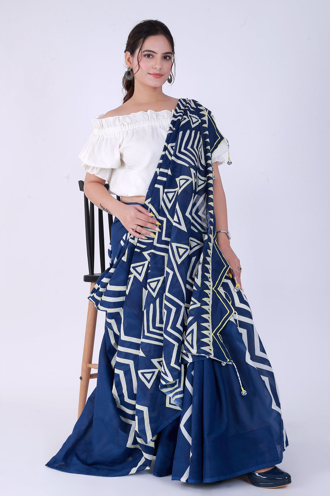 Navy Blue Geometry Saree – Patterns of Precision